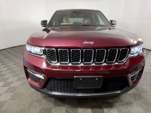 Used 2023 Jeep Grand Cherokee 4WD 4xe image 12