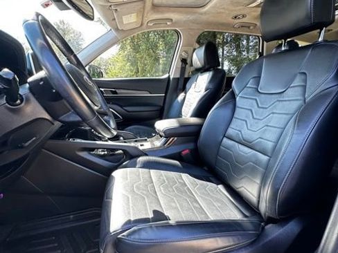 Used 2021 Kia Telluride SX w/ SX Prestige Package AWD/4WD image 11