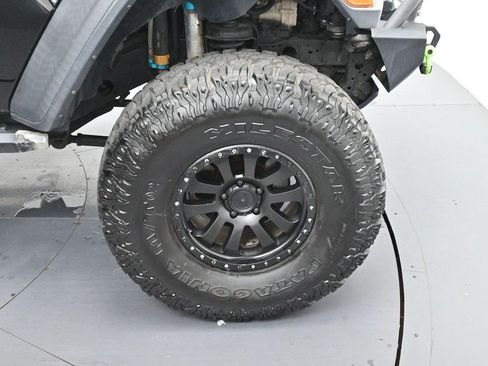Used 2020 Jeep Gladiator Rubicon AWD/4WD image 35
