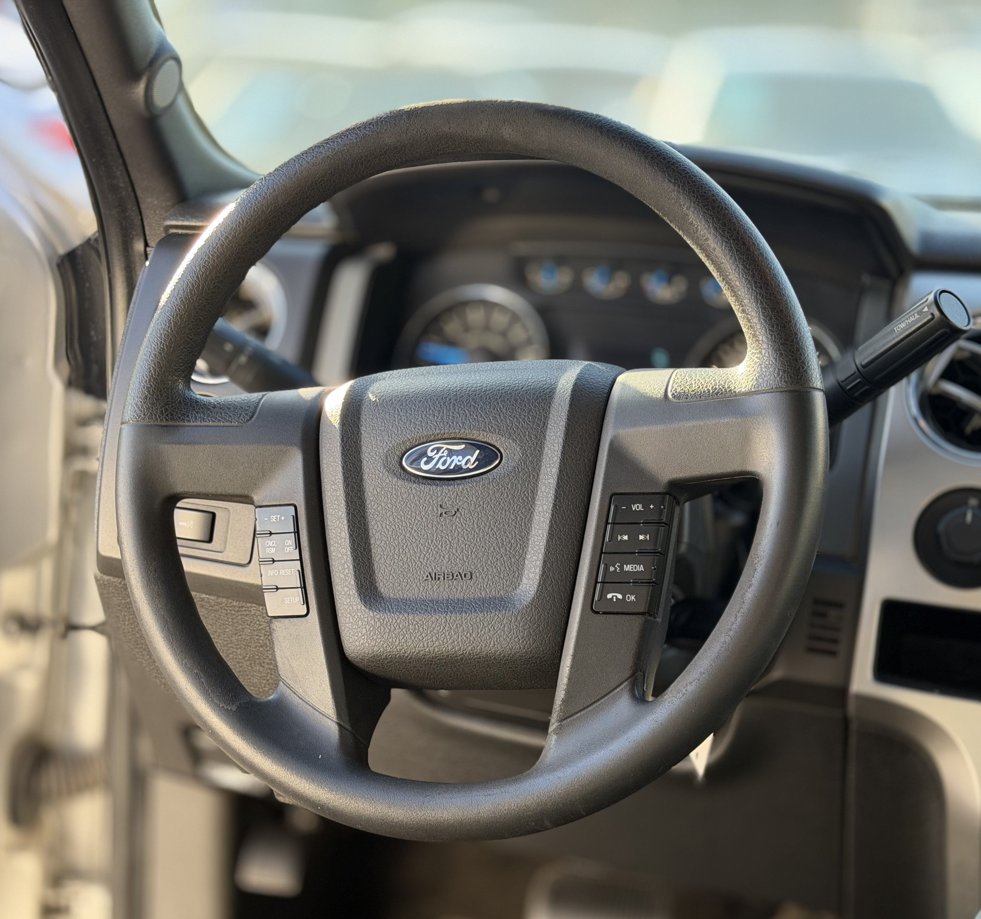 Used 2014 Ford F150 XLT AWD/4WD image 21