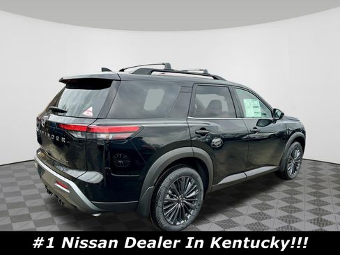 New 2026 Nissan Pathfinder SL AWD/4WD image 3