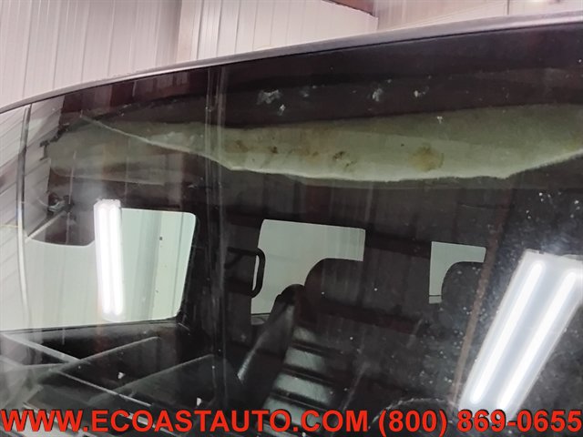 Used 2005 HUMMER H2 w/ Preferred Equipment Group AWD/4WD image 24