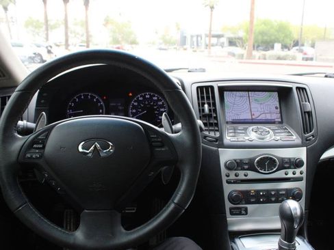 Used 2014 INFINITI Q60 Journey w/ Premium Package image 26