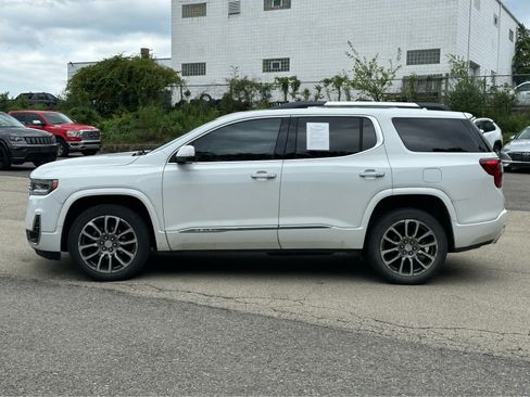 Used 2021 GMC Acadia Denali w/ Denali Technology Package AWD/4WD image 4