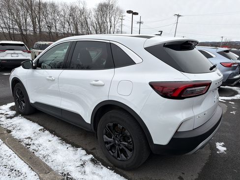 Used 2023 Ford Escape Active image 5