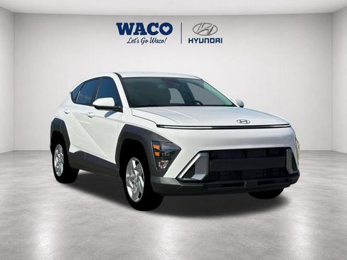 Used 2026 Hyundai Kona SE FWD image 1