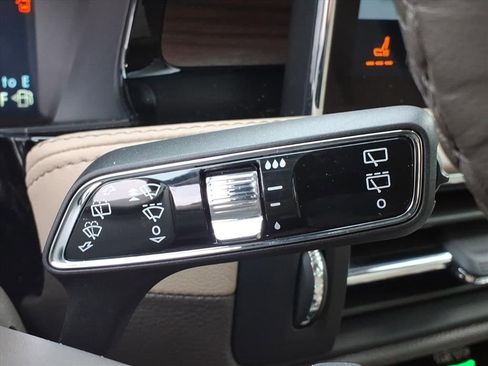 Used 2023 Lincoln Corsair Reserve image 20