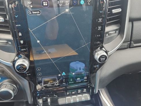 Used 2023 RAM 1500 Big Horn image 5