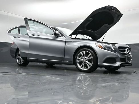 Used 2016 Mercedes-Benz C 300 4MATIC Sedan image 52