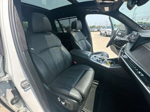 Used 2024 BMW X7 xDrive40i w/ Executive Package AWD/4WD image 31