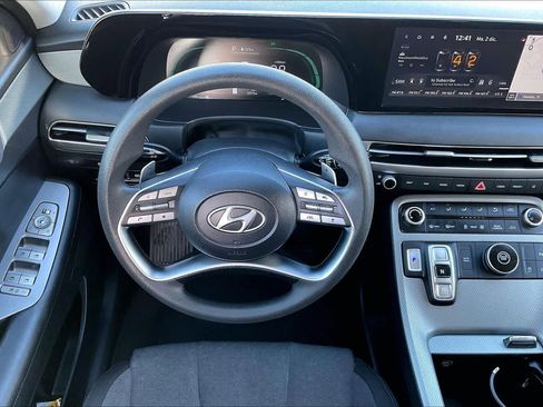 Used 2023 Hyundai Palisade SE image 5
