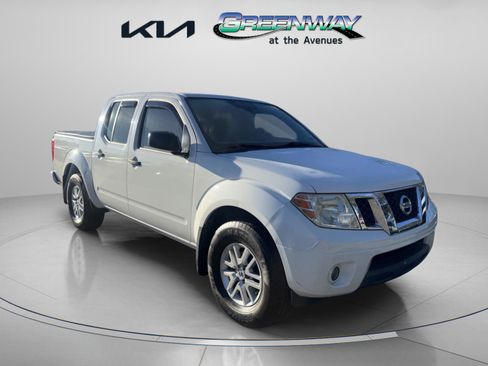 Used 2014 Nissan Frontier SV w/ SV Value Truck Package image 1