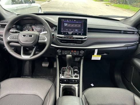 New 2026 Jeep Compass Trailhawk image 11