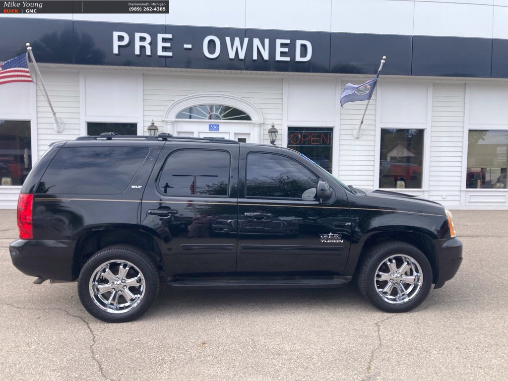 Used 2011 GMC Yukon SLT w/ SLT-2 Equipment Package AWD/4WD image 4