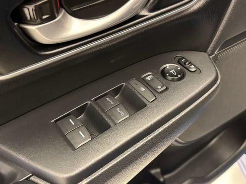 Used 2020 Honda CR-V EX-L image 20