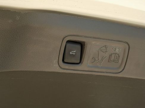 Used 2023 Lincoln Navigator L Reserve RWD image 62