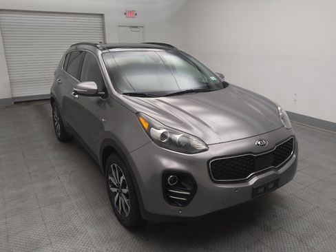 Used 2018 Kia Sportage EX w/ Option Group 040 AWD/4WD image 13