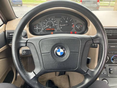 Used 1998 BMW Z3 1.9 RWD image 17