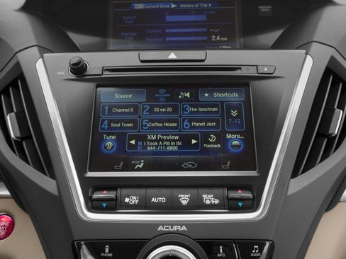 Used 2017 Acura MDX SH-AWD image 7