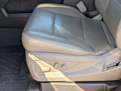 Used 2018 GMC Sierra 1500 SLT image 12