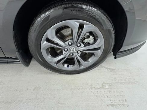 Used 2024 Honda Accord EX-L image 9