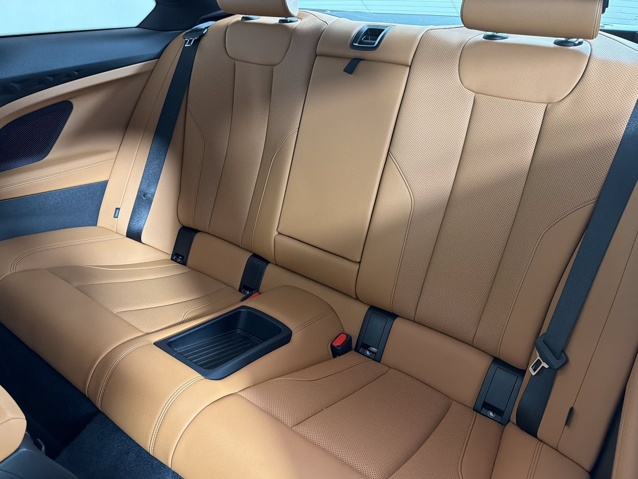 Used 2022 BMW 230i Coupe w/ Convenience Package RWD image 24