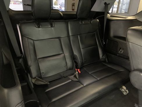 Used 2021 Ford Explorer Limited w/ Equipment Group 301A image 19