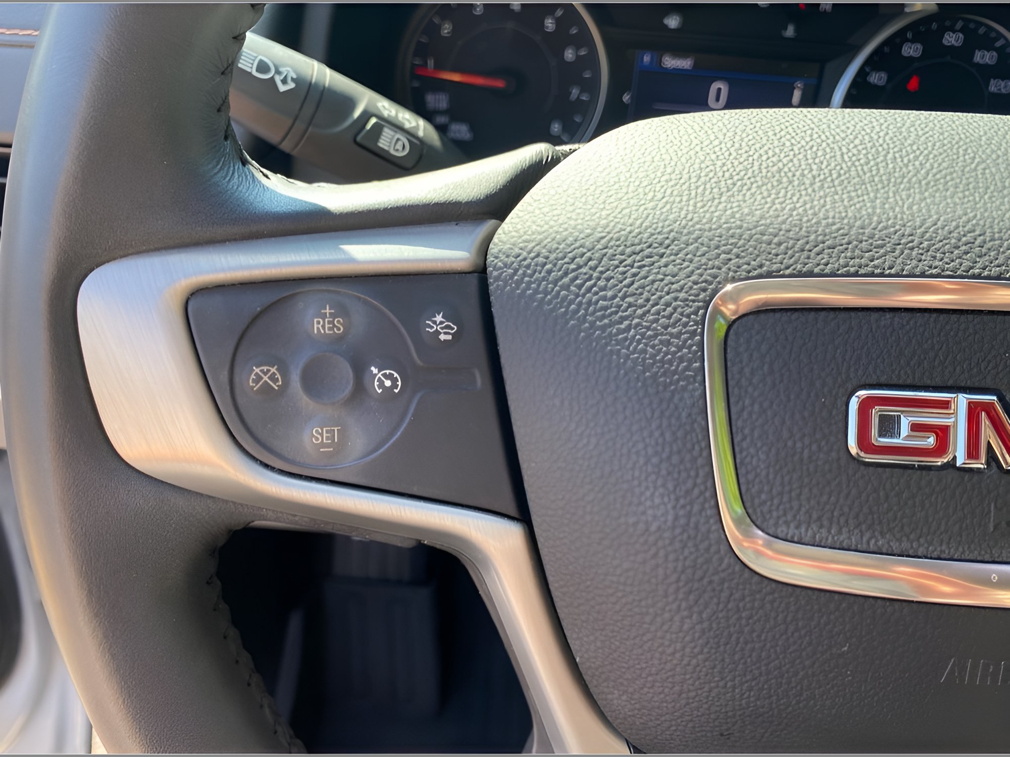 Used 2021 GMC Terrain SLE FWD image 10