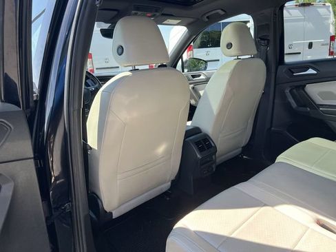 Used 2021 Volkswagen Tiguan SE R-Line AWD/4WD image 24