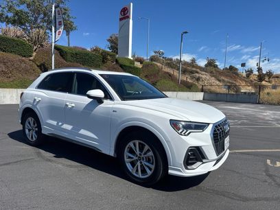 Used 2025 Audi Q3 2.0T Premium