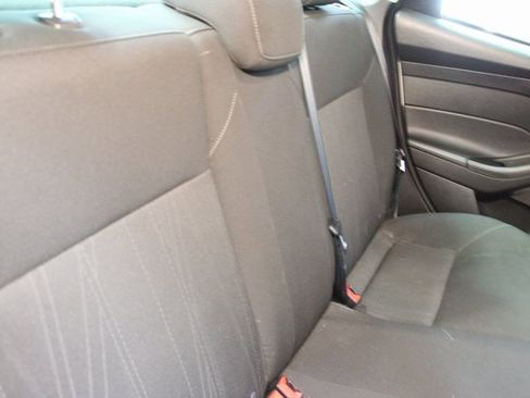 Used 2018 Ford Focus SE image 11