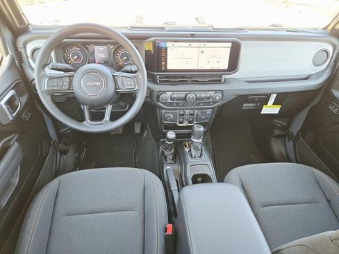 New 2026 Jeep Gladiator Sport AWD/4WD image 13