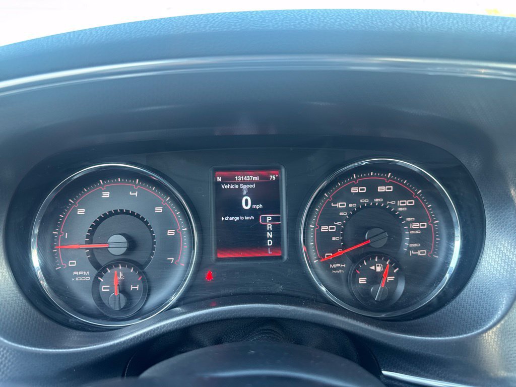 Used 2014 Dodge Charger SXT RWD image 33