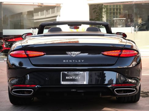 New 2026 Bentley Continental GTC image 11