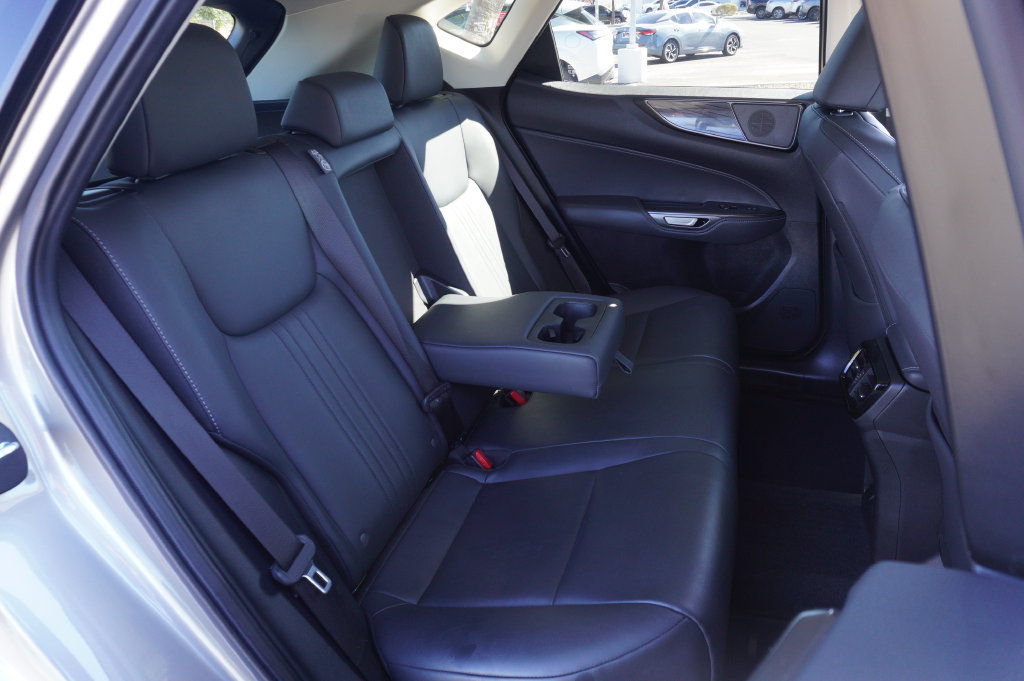 Used 2024 Lexus NX 350 AWD w/ Vision Package image 9