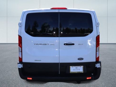 Used 2024 Ford Transit 350 XLT RWD image 4