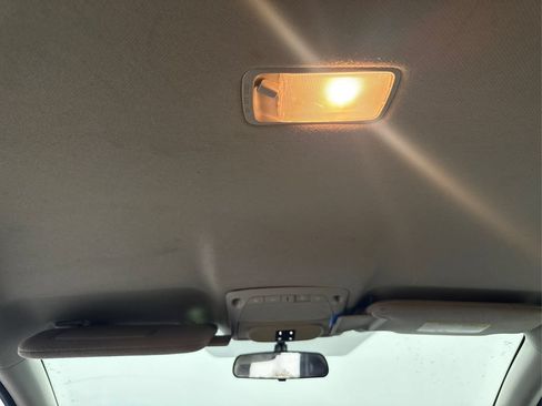 Used 2013 Nissan Sentra SV FWD image 39