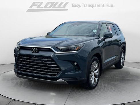 New 2026 Toyota Grand Highlander Limited FWD image 3