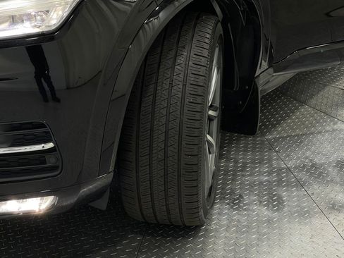 Used 2019 Volvo XC90 T5 Momentum w/ Protection Package Premier image 39