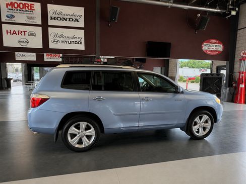 Used 2009 Toyota Highlander Limited AWD/4WD image 5