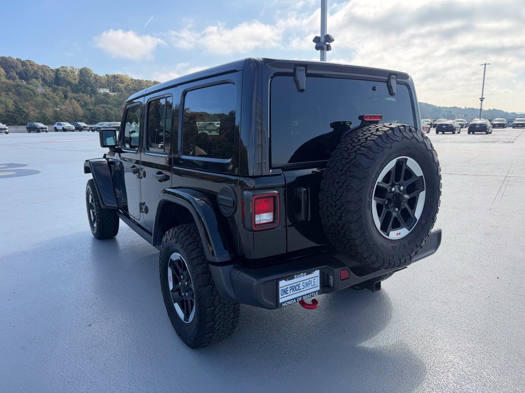 Used 2021 Jeep Wrangler Unlimited Rubicon w/ Cold Weather Group AWD/4WD image 5