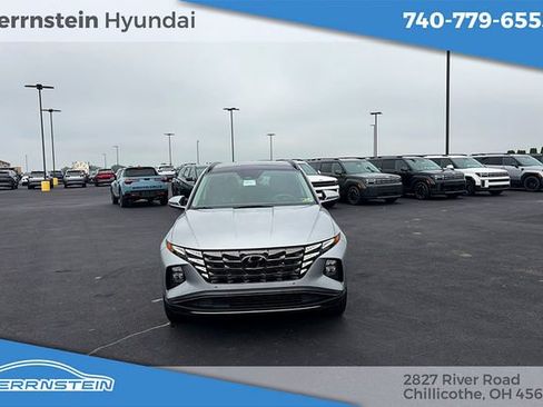 Certified 2022 Hyundai Tucson Limited AWD/4WD image 2