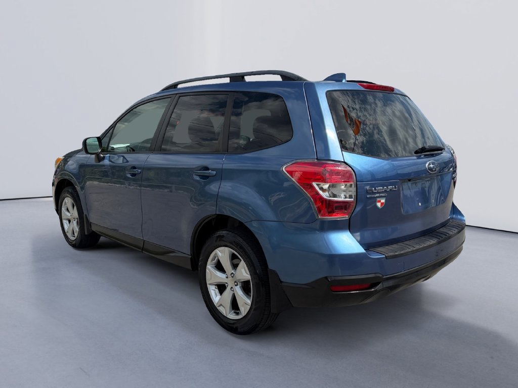 Used 2016 Subaru Forester 2.5i Premium AWD/4WD image 5
