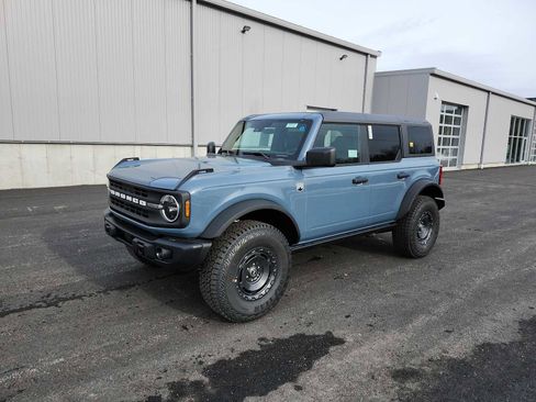 New 2025 Ford Bronco Big Bend w/ Black Diamond Package image 1