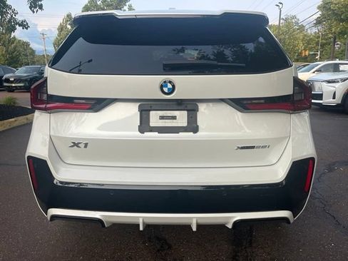 Used 2023 BMW X1 xDrive28i w/ Premium Package AWD/4WD image 4