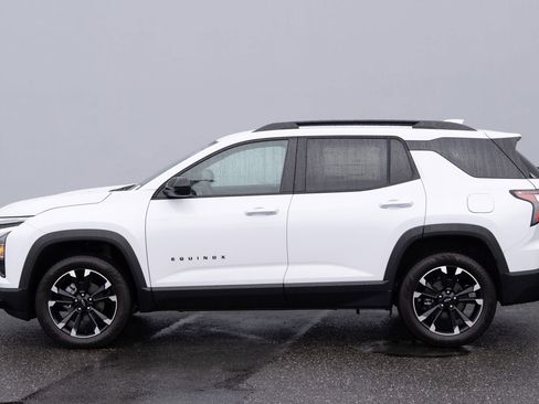 New 2026 Chevrolet Equinox RS AWD/4WD image 26