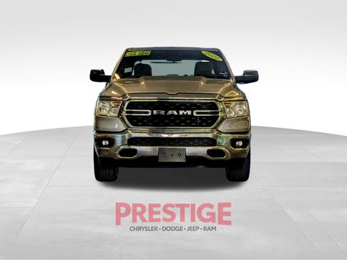 Used 2022 RAM 1500 Big Horn AWD/4WD image 3