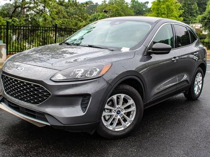 Used 2022 Ford Escape SE