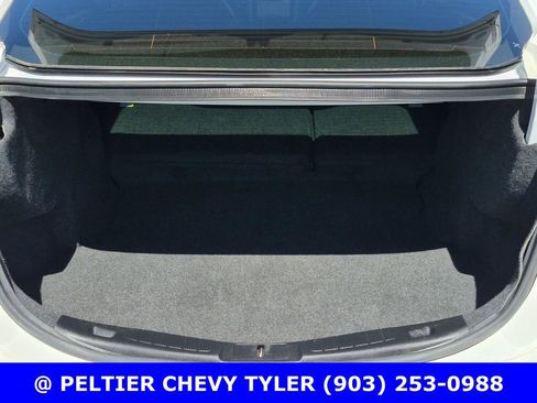 Used 2019 Ford Fusion SEL image 8