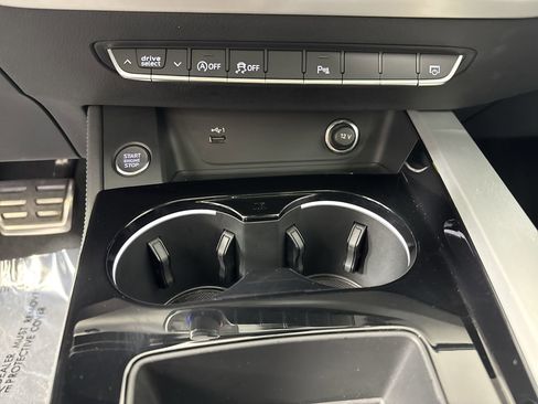 Used 2023 Audi A5 2.0T Premium Plus w/ Premium Plus image 9